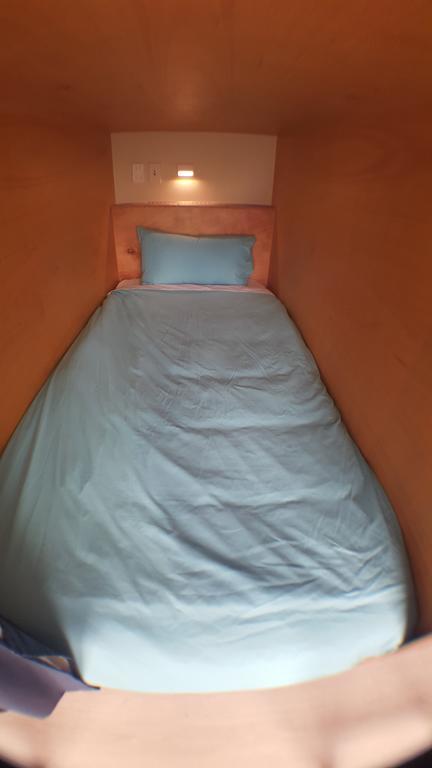 Grafton Backpackers Hostel Оукланд Екстериор снимка