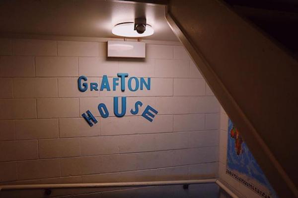 Grafton Backpackers Hostel Оукланд Екстериор снимка
