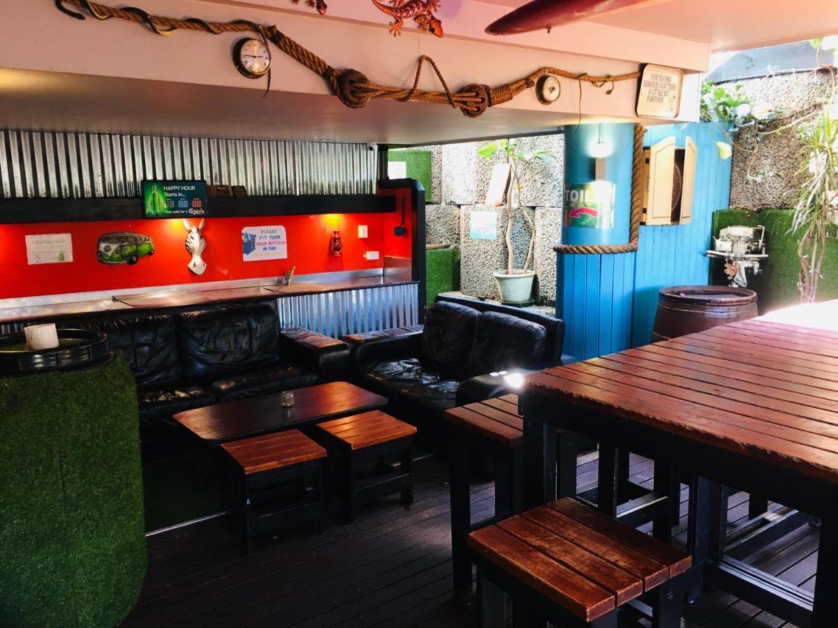 Grafton Backpackers Hostel Оукланд Екстериор снимка