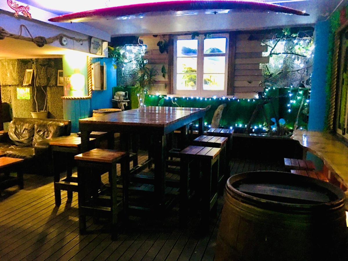 Grafton Backpackers Hostel Оукланд Екстериор снимка